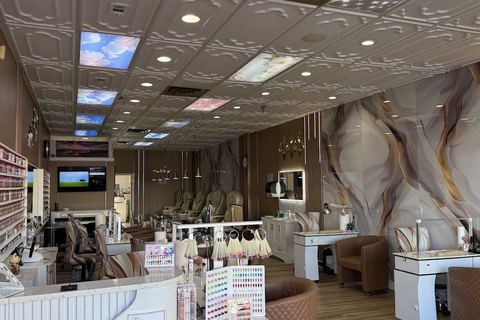 AM NAILS